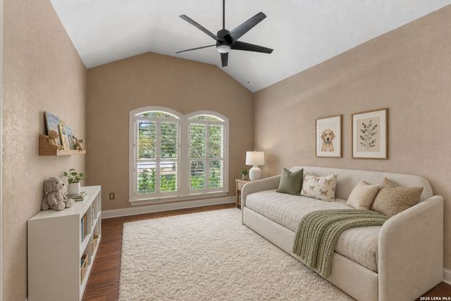 283 Shady Grove Dr, Bulverde, TX 78163