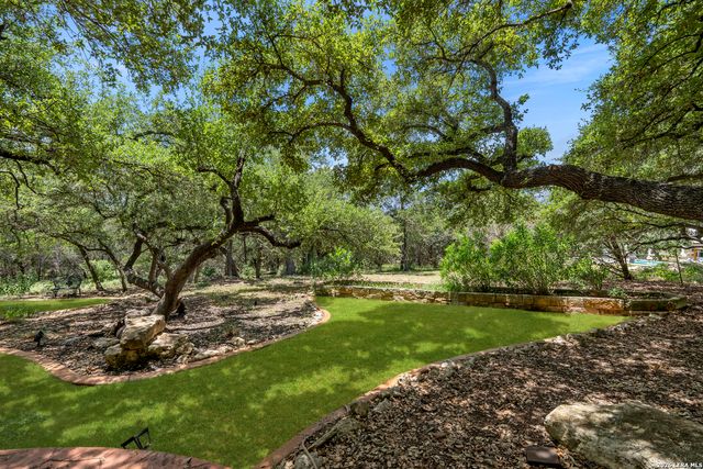 283 Shady Grove Dr, Bulverde, TX 78163