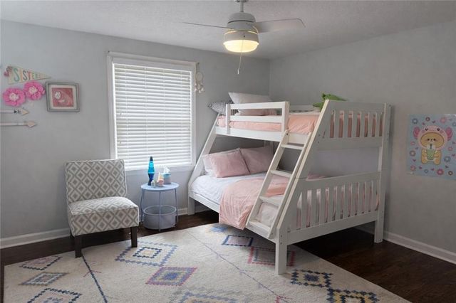 2114 W 79TH Terrace, Prairie Village, KS 66208