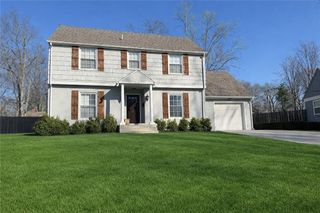 2114 W 79TH Terrace, Prairie Village, KS 66208