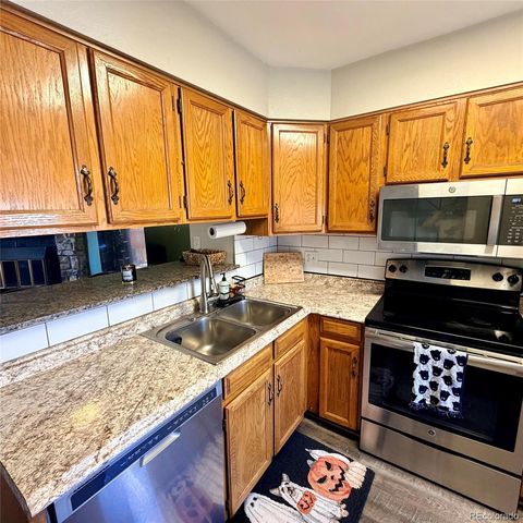 1263 S Idalia Street, Aurora, CO 80017
