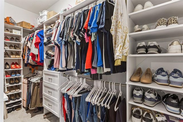 594 VIA BELLA COURT, Howey In The Hills, FL 34737