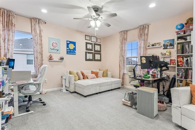 594 VIA BELLA COURT, Howey In The Hills, FL 34737