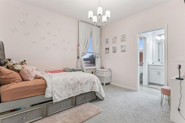 594 VIA BELLA COURT, Howey In The Hills, FL 34737