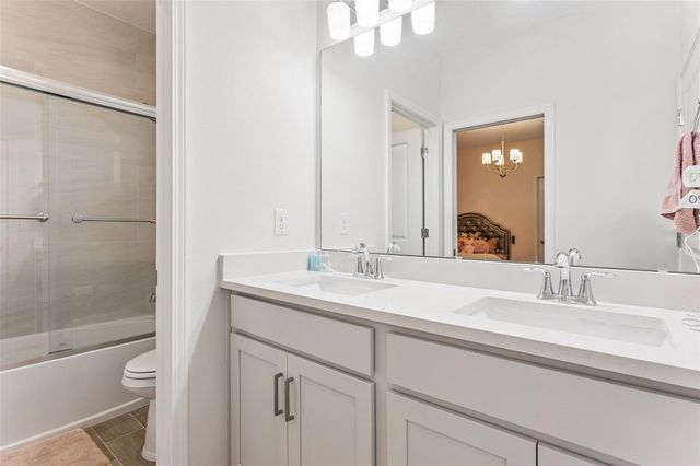 594 VIA BELLA COURT, Howey In The Hills, FL 34737