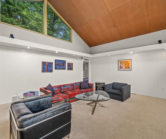 3586 E Huron River Drive, Ann Arbor, MI 48104