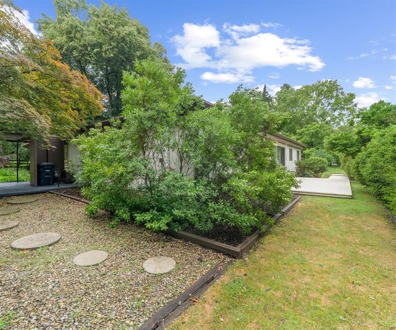 3586 E Huron River Drive, Ann Arbor, MI 48104