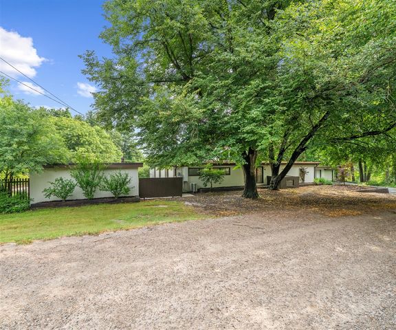 3586 E Huron River Drive, Ann Arbor, MI 48104
