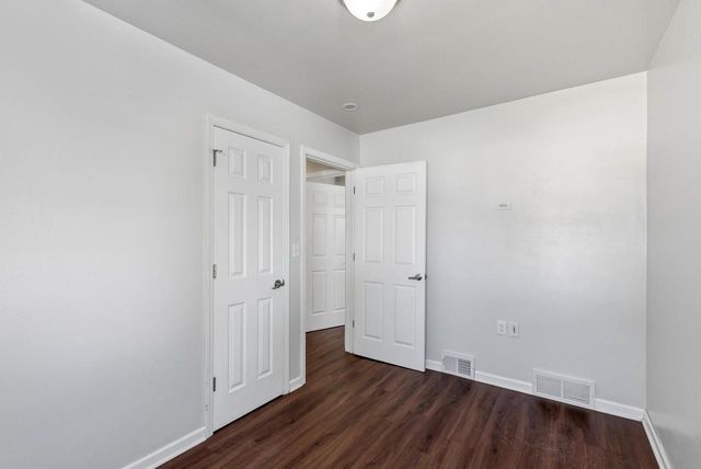 3930 70TH STREET, Milwaukee, WI 53216