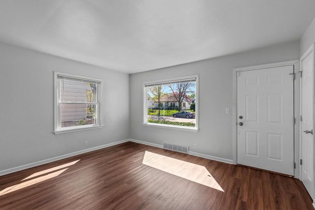 3930 70TH STREET, Milwaukee, WI 53216