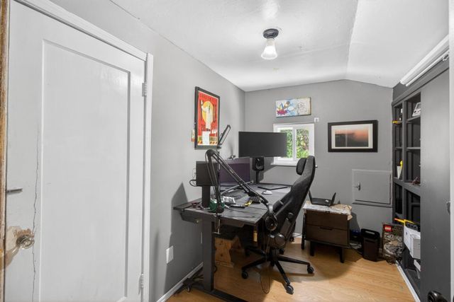 611 Atkinson St, Roseville, CA 95678