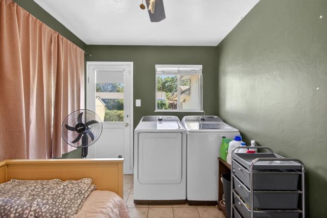 611 Atkinson St, Roseville, CA 95678
