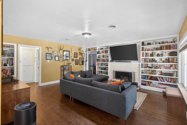 611 Atkinson St, Roseville, CA 95678
