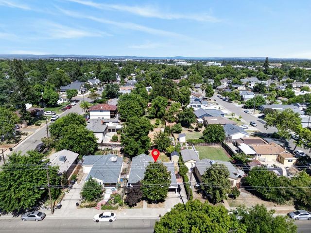 611 Atkinson St, Roseville, CA 95678
