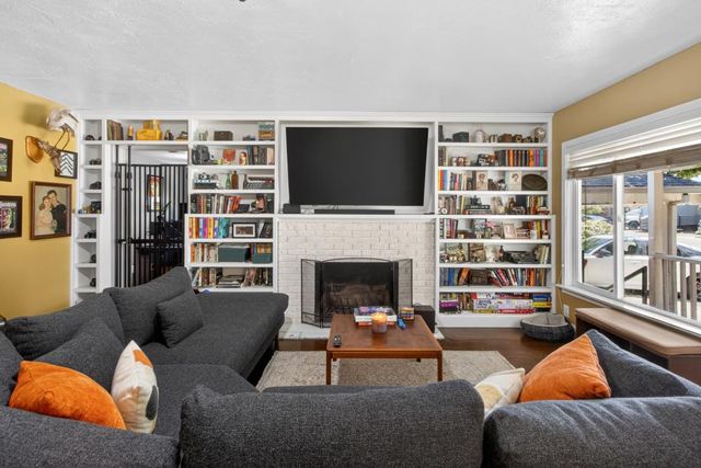 611 Atkinson St, Roseville, CA 95678