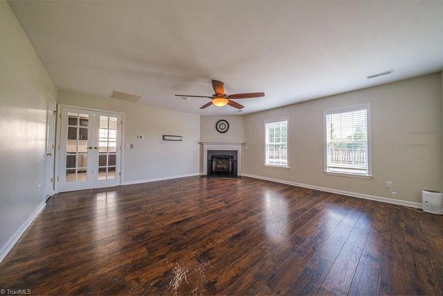 6132 Birkdale Drive, High Point, NC 27265