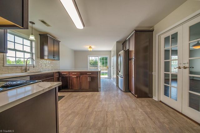 6132 Birkdale Drive, High Point, NC 27265