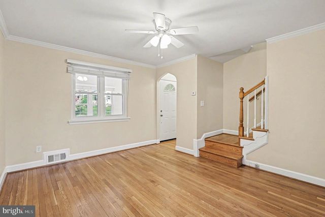 117 WESMOND DR, Alexandria, VA 22305