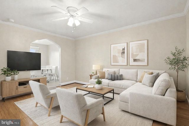 117 WESMOND DR, Alexandria, VA 22305