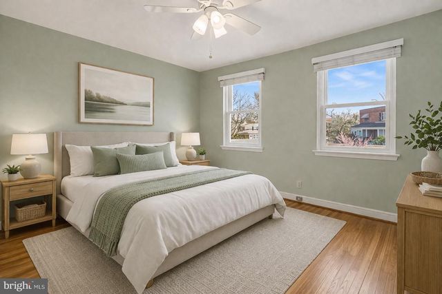 117 WESMOND DR, Alexandria, VA 22305