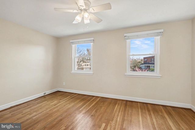 117 WESMOND DR, Alexandria, VA 22305