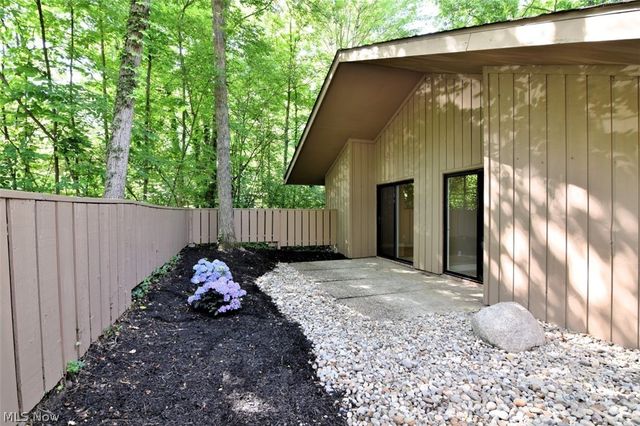 680-26 Fairington Drive, Aurora, OH 44202