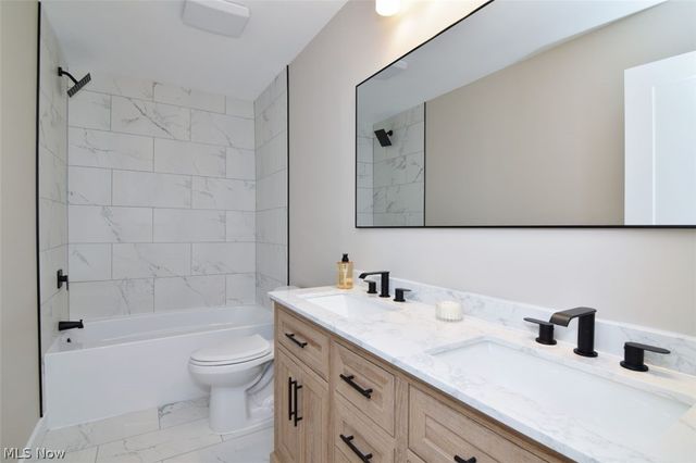 680-26 Fairington Drive, Aurora, OH 44202