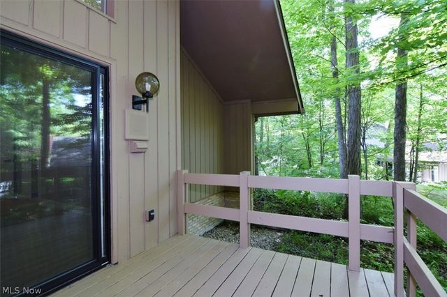 680-26 Fairington Drive, Aurora, OH 44202