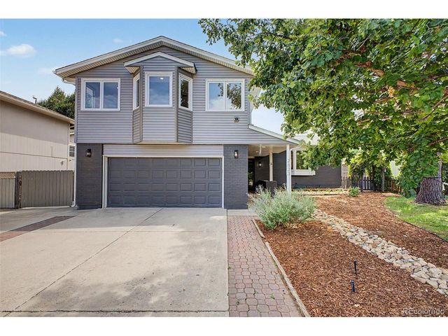 2823 Humboldt Cir, Longmont, CO 80503
