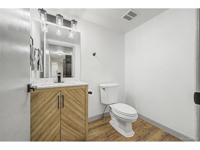 2823 Humboldt Cir, Longmont, CO 80503