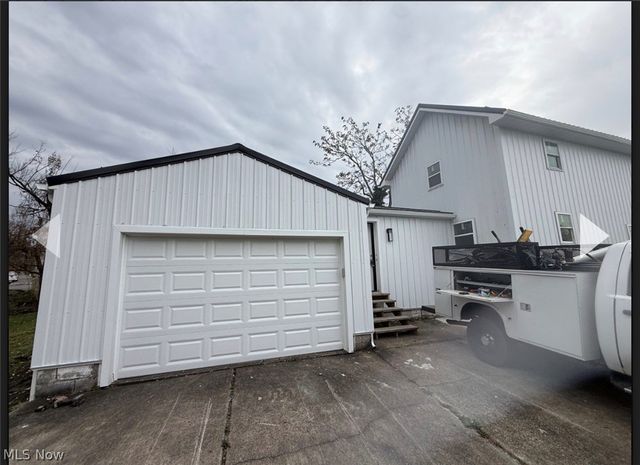 14 Evans Street, Niles, OH 44446