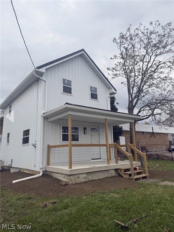 14 Evans Street, Niles, OH 44446