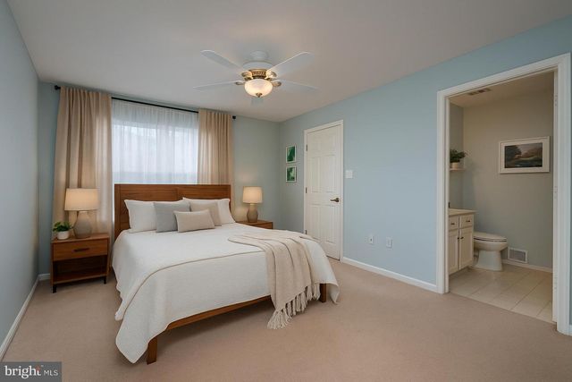 71 PEPPERGRASS DR S, Mount Laurel, NJ 08054