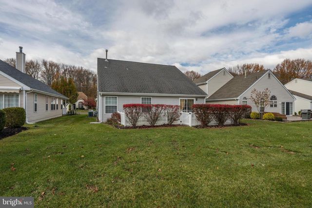 71 PEPPERGRASS DR S, Mount Laurel, NJ 08054