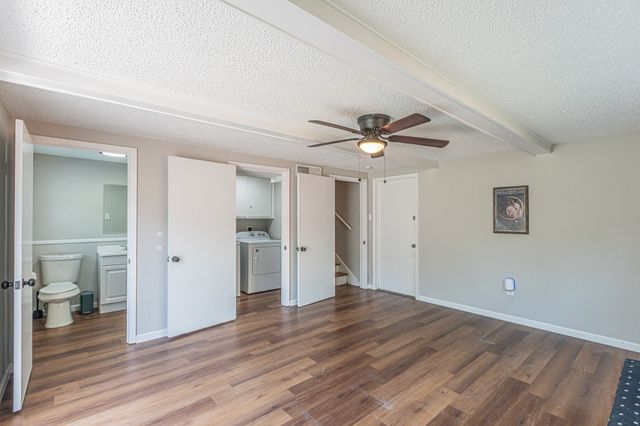 3520 Loganwood Drive, Dallas, TX 75227