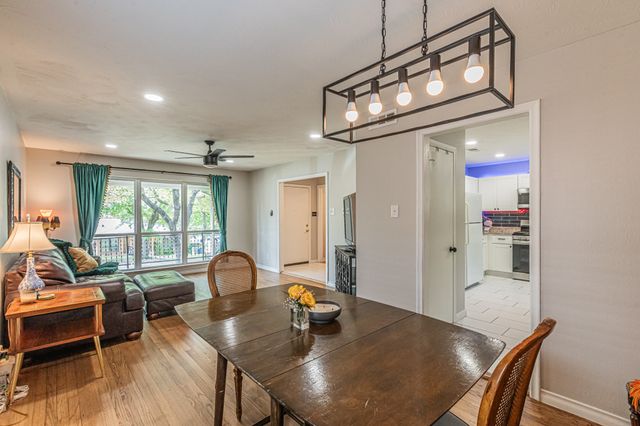 3520 Loganwood Drive, Dallas, TX 75227