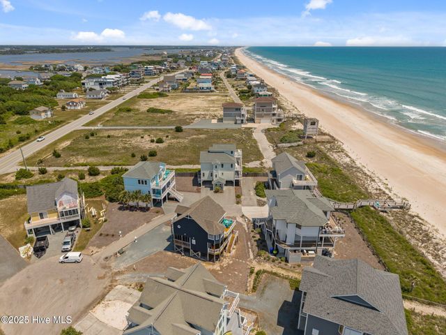 130 N Permuda Wynd Drive, N Topsail Beach, NC 28460