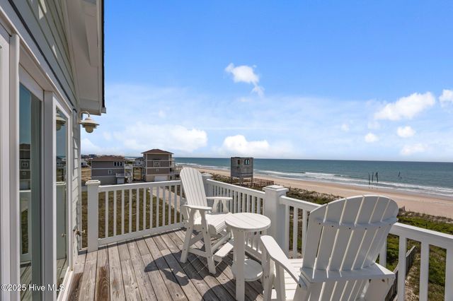 130 N Permuda Wynd Drive, N Topsail Beach, NC 28460