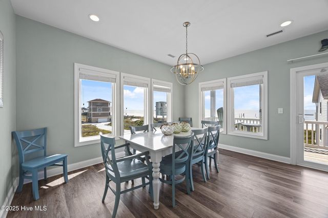 130 N Permuda Wynd Drive, N Topsail Beach, NC 28460