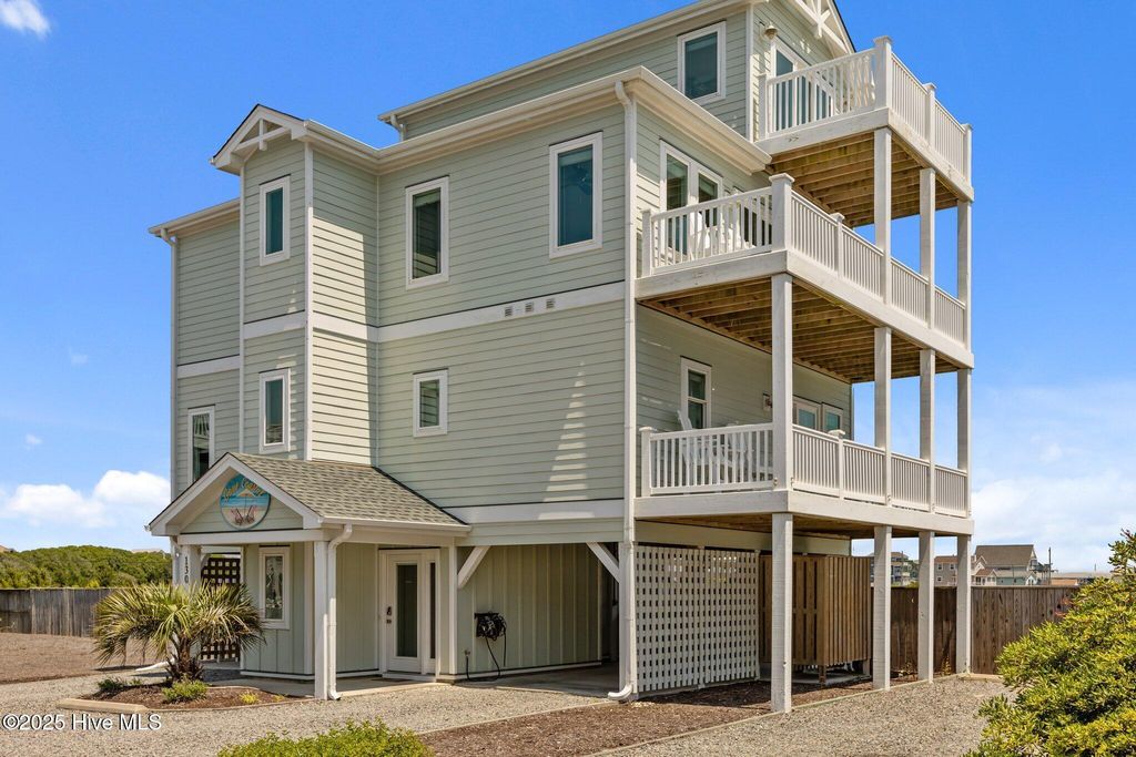 Image 1 of property listing at 130 N Permuda Wynd Drive, N Topsail Beach, NC 28460