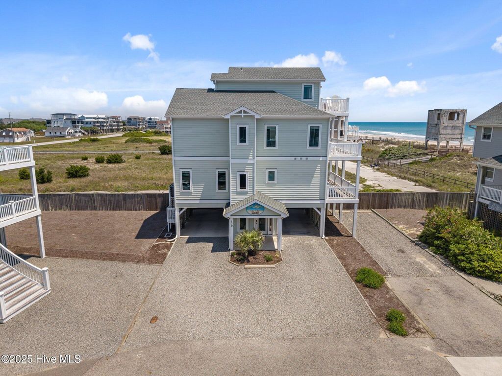 Image 57 of property listing at 130 N Permuda Wynd Drive, N Topsail Beach, NC 28460