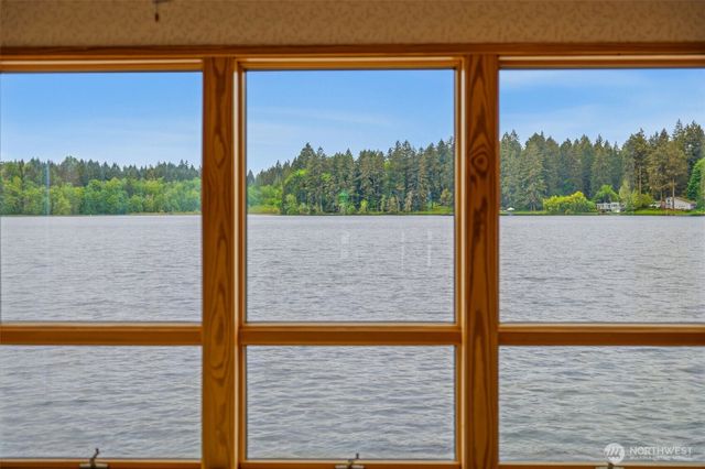 6511 27th Lane SE, Lacey, WA 98503