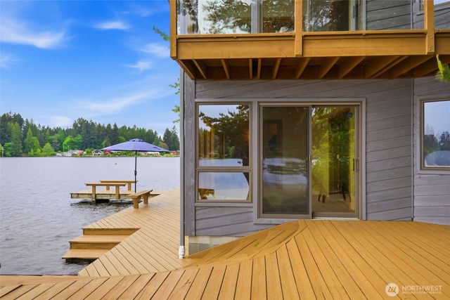 6511 27th Lane SE, Lacey, WA 98503
