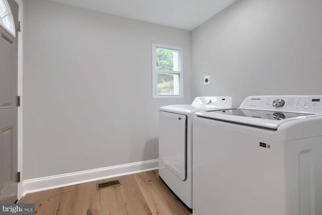 315 MARYDELL RD, Baltimore, MD 21229