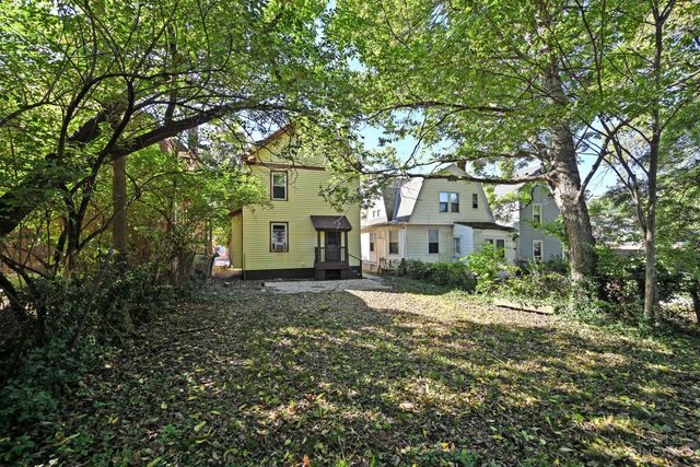 3608 W Eighth Street, Cincinnati, OH 45205