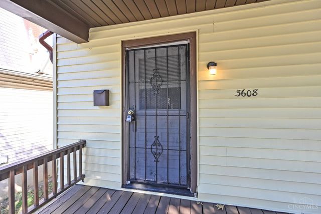 3608 W Eighth Street, Cincinnati, OH 45205