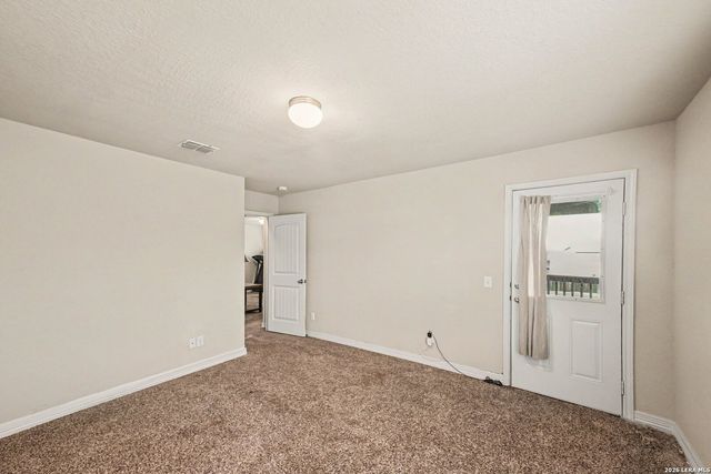 1107 Caspian Pt, San Antonio, TX 78245