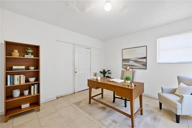 1710 29th Avenue, Vero Beach, FL 32960