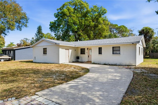 1710 29th Avenue, Vero Beach, FL 32960