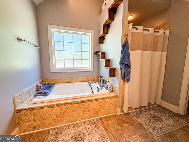 1917 Albert Reid Road, Cleveland, GA 30528
